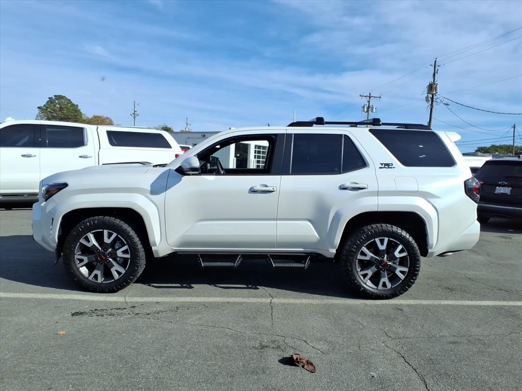 2025 Toyota 4Runner TRD Sport photo 4