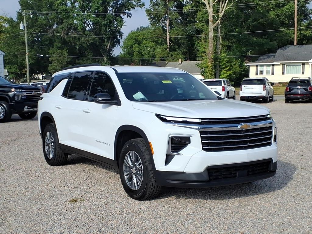 New 2026 Chevrolet Traverse LT SUV