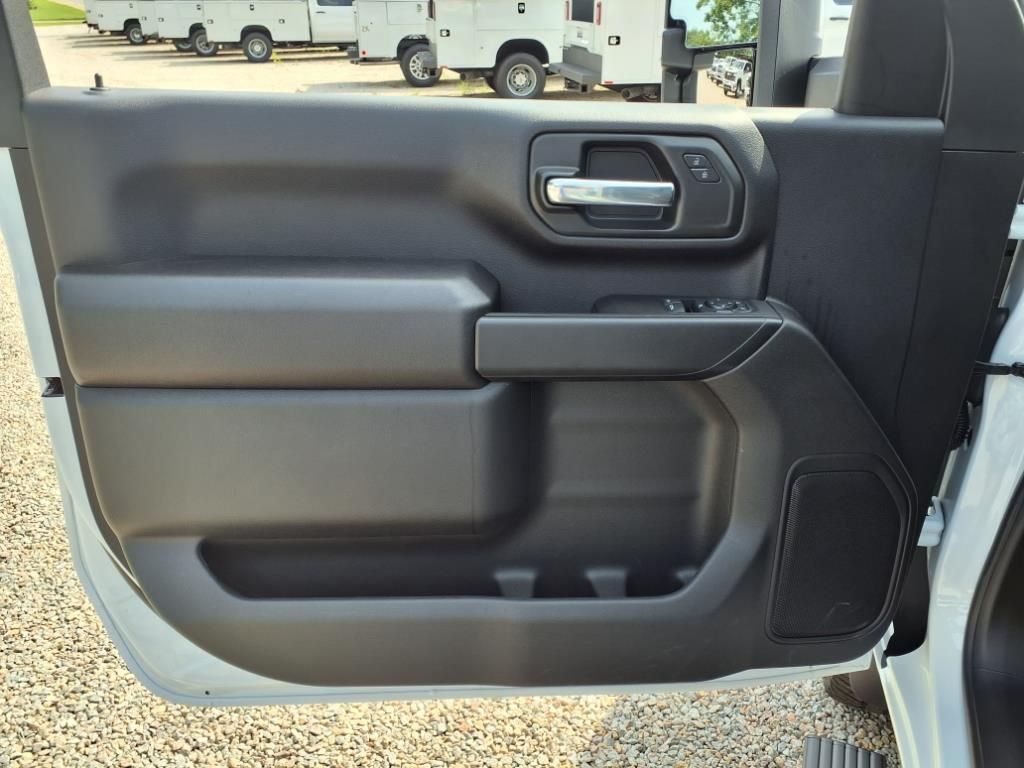 2025 Chevrolet Silverado 3500 HD Work Truck - Photo 10