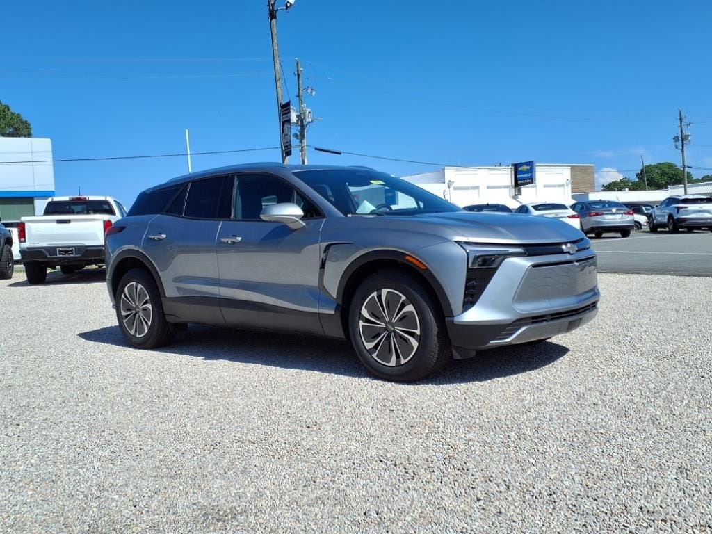 2025 Chevrolet Blazer EV LT's photo