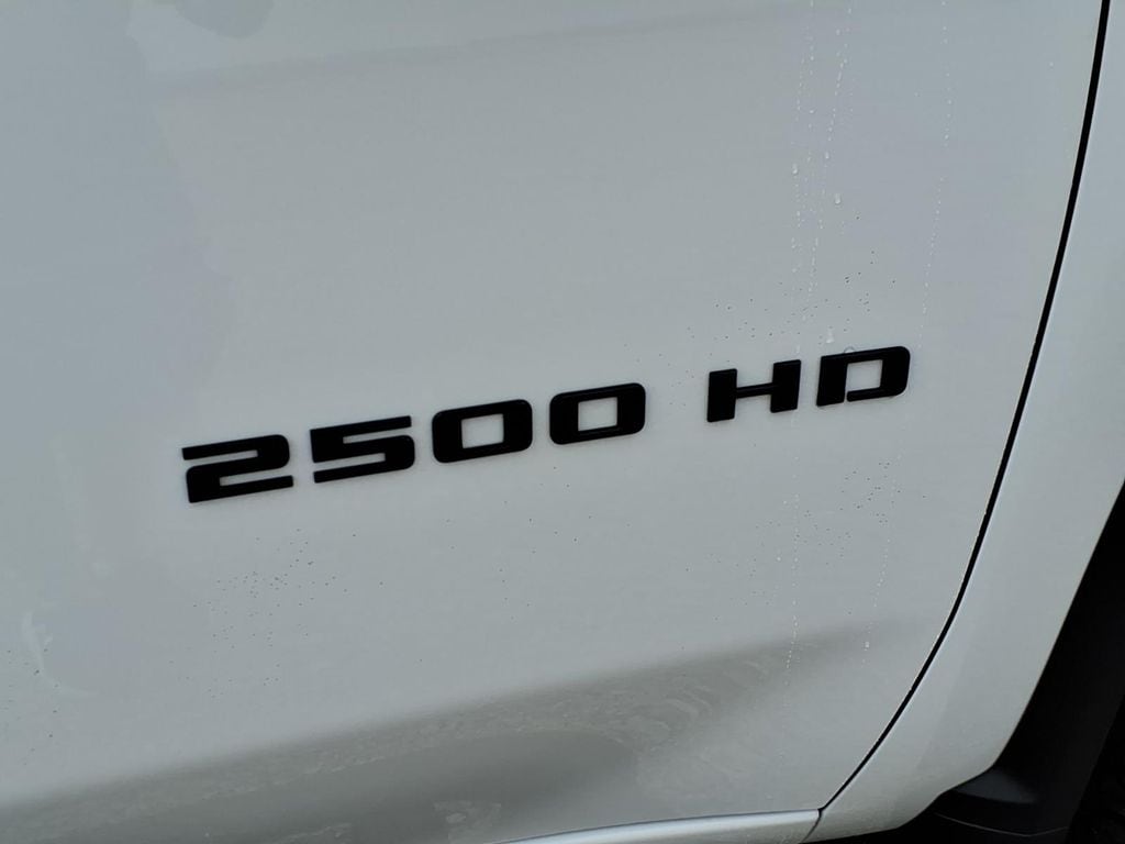 2026 Chevrolet Silverado 2500 HD LT - Photo 9