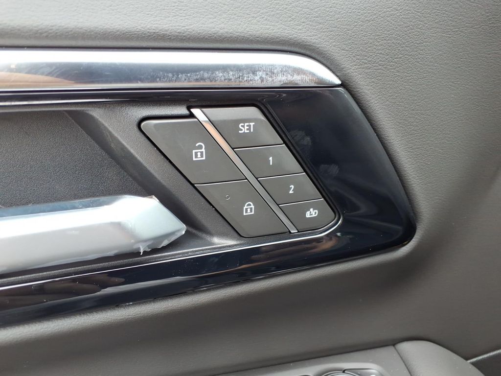 2026 Chevrolet Tahoe LT - Photo 18