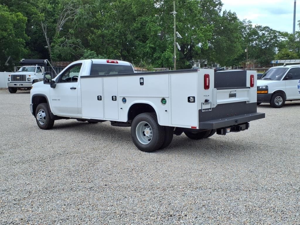 2025 Chevrolet Silverado 3500 HD Work Truck - Photo 5