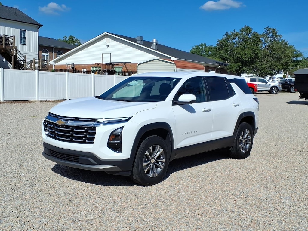 Used 2025 Chevrolet Equinox LT SUV