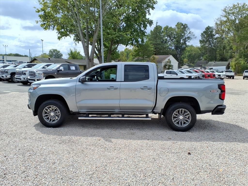 New 2025 Chevrolet Colorado WT/LT Truck