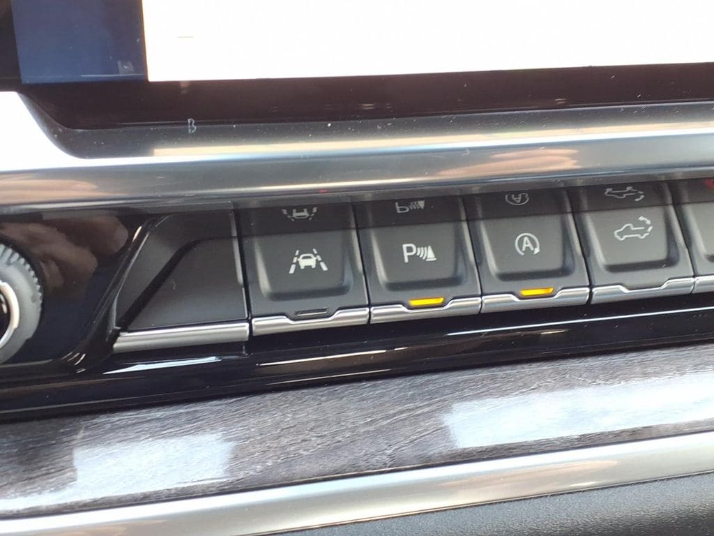 2026 Chevrolet Silverado 1500 LTZ - Photo 25