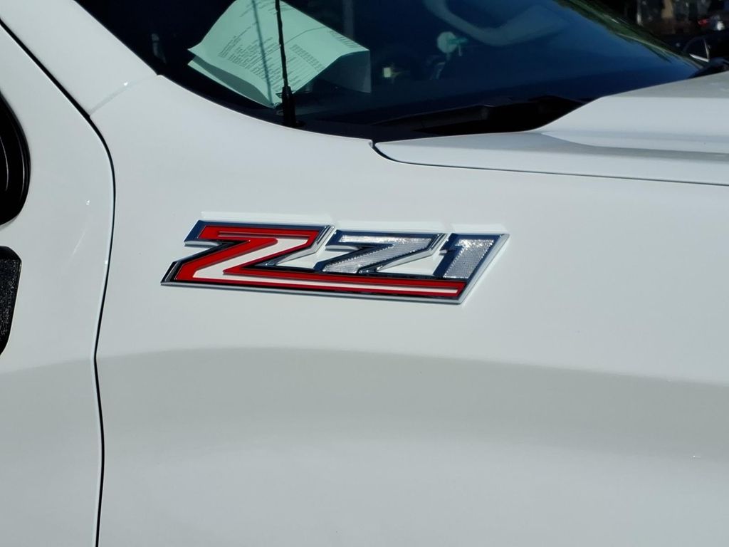 2026 Chevrolet Silverado 1500 LTZ - Photo 13
