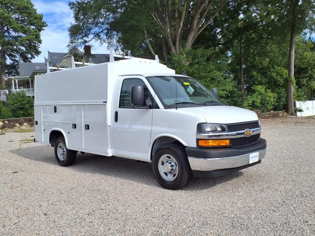 New 2025 Chevrolet Express Cutaway 3500 1WT Cutaway Van