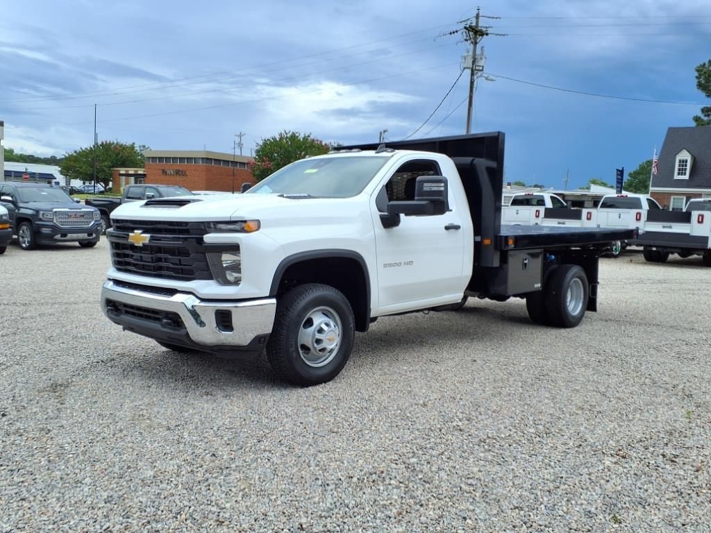 New 2025 Chevrolet Silverado 3500 HD Chassis Cab Work Truck Truck