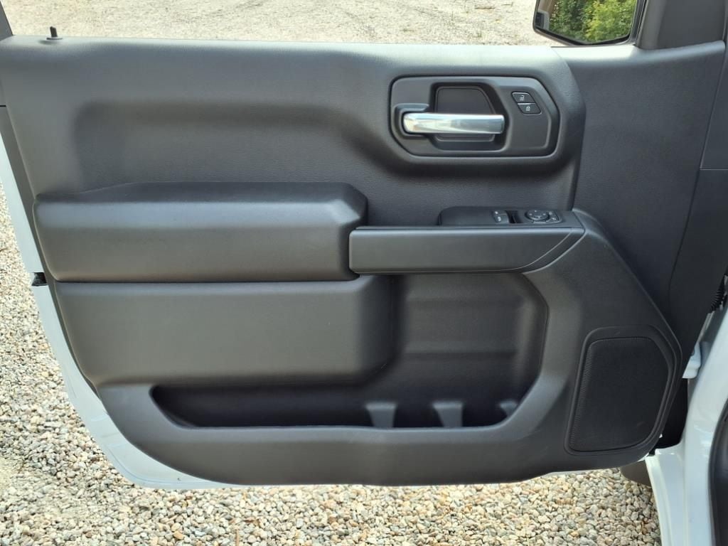 2025 Chevrolet Silverado 1500 Work Truck - Photo 10