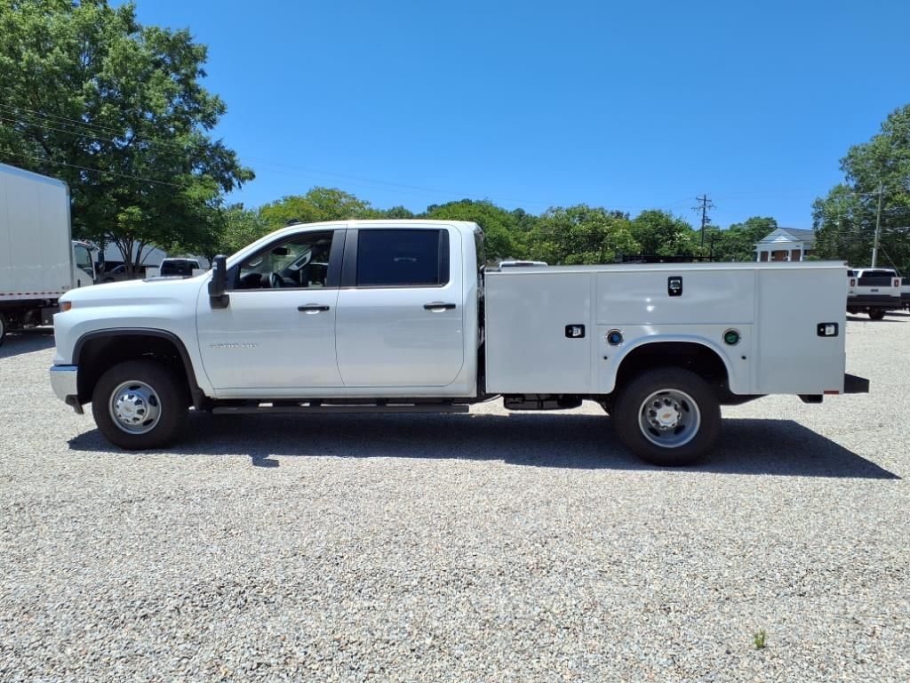 New 2025 Chevrolet Silverado 3500 HD Chassis Cab Work Truck Truck