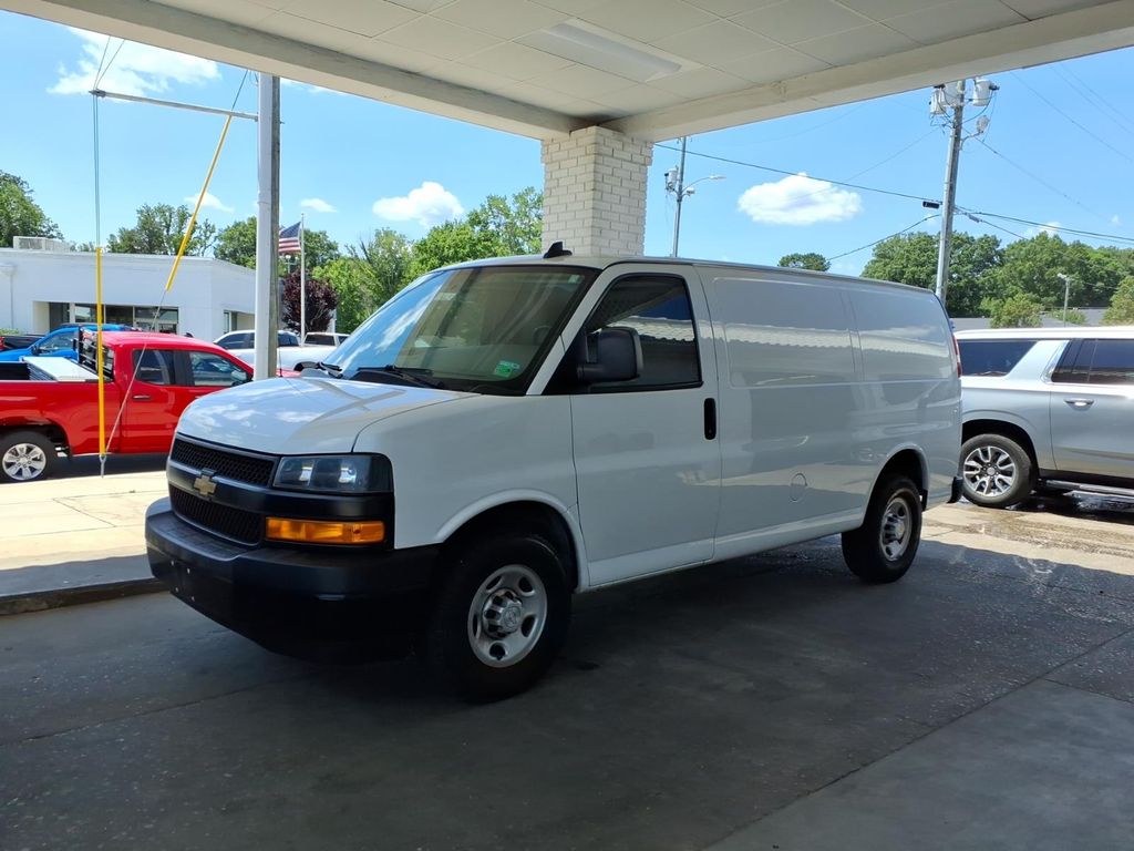 2019 Chevrolet Express 2500 Work Van HD's photo