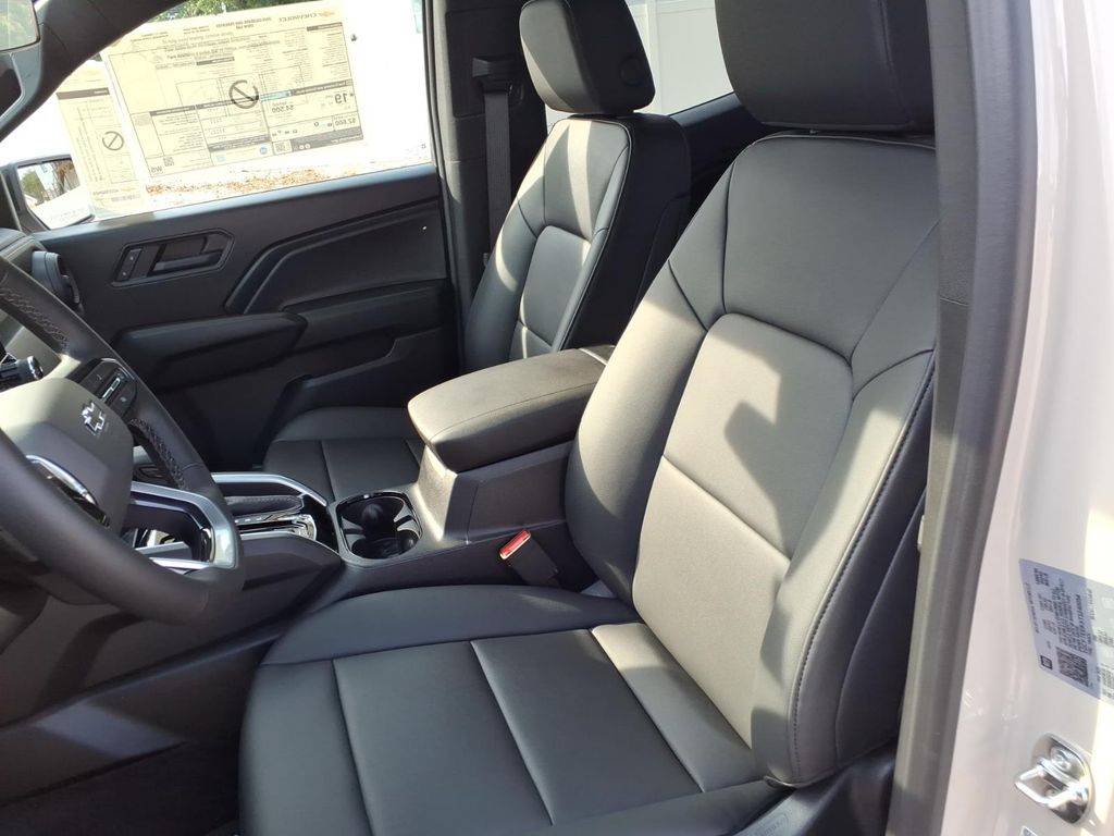 2026 Chevrolet Colorado Trail Boss - Photo 17