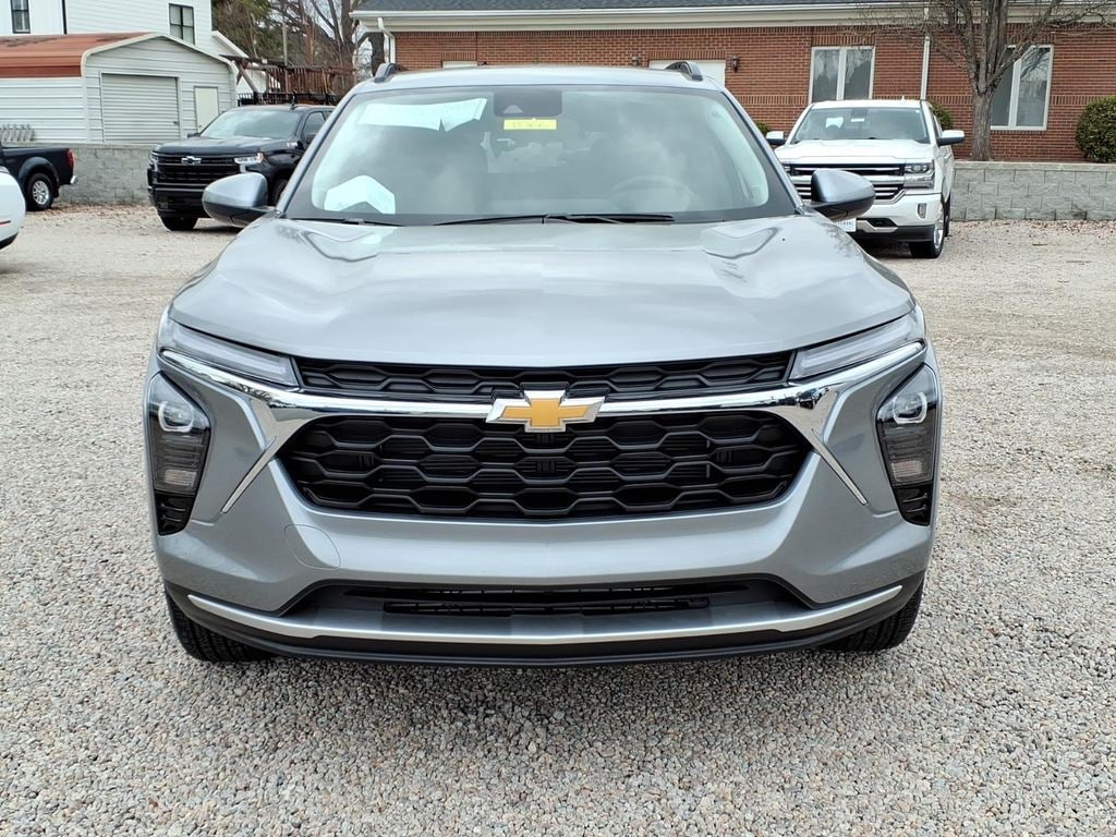 New 2026 Chevrolet Trax LT SUV
