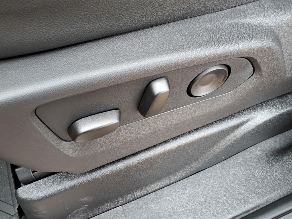 2026 Chevrolet Tahoe LT - Photo 19