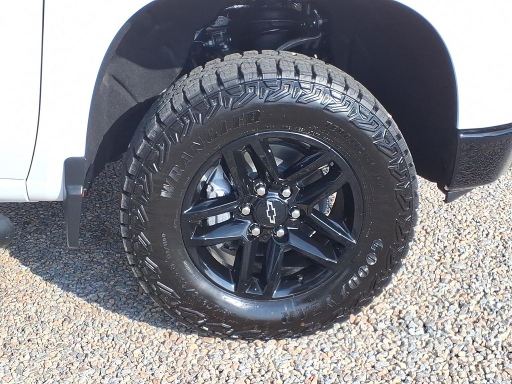 2026 Chevrolet Silverado 1500 Custom Trail Boss - Photo 17