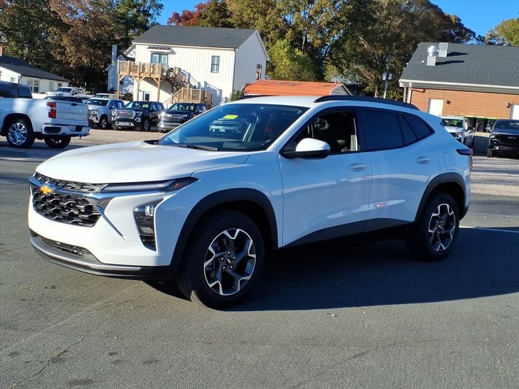 New 2026 Chevrolet Trax LT SUV