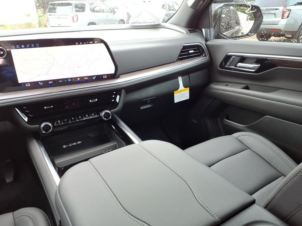 2026 Chevrolet Tahoe LT - Photo 16