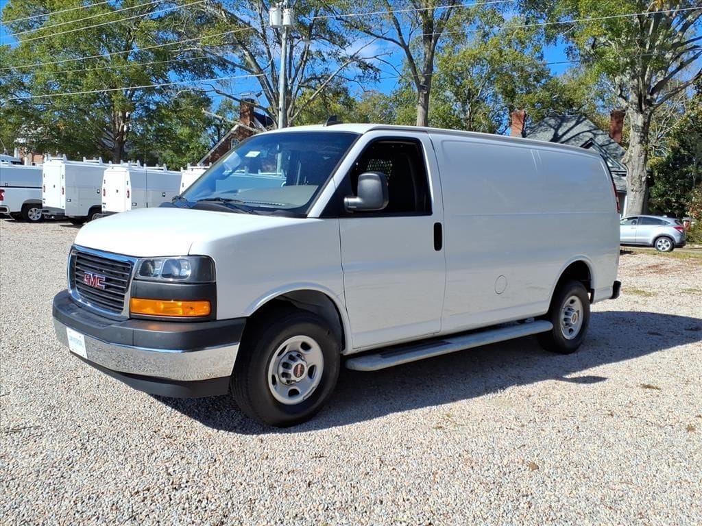 2023 Gmc Savana Cargo 2500 photo 2