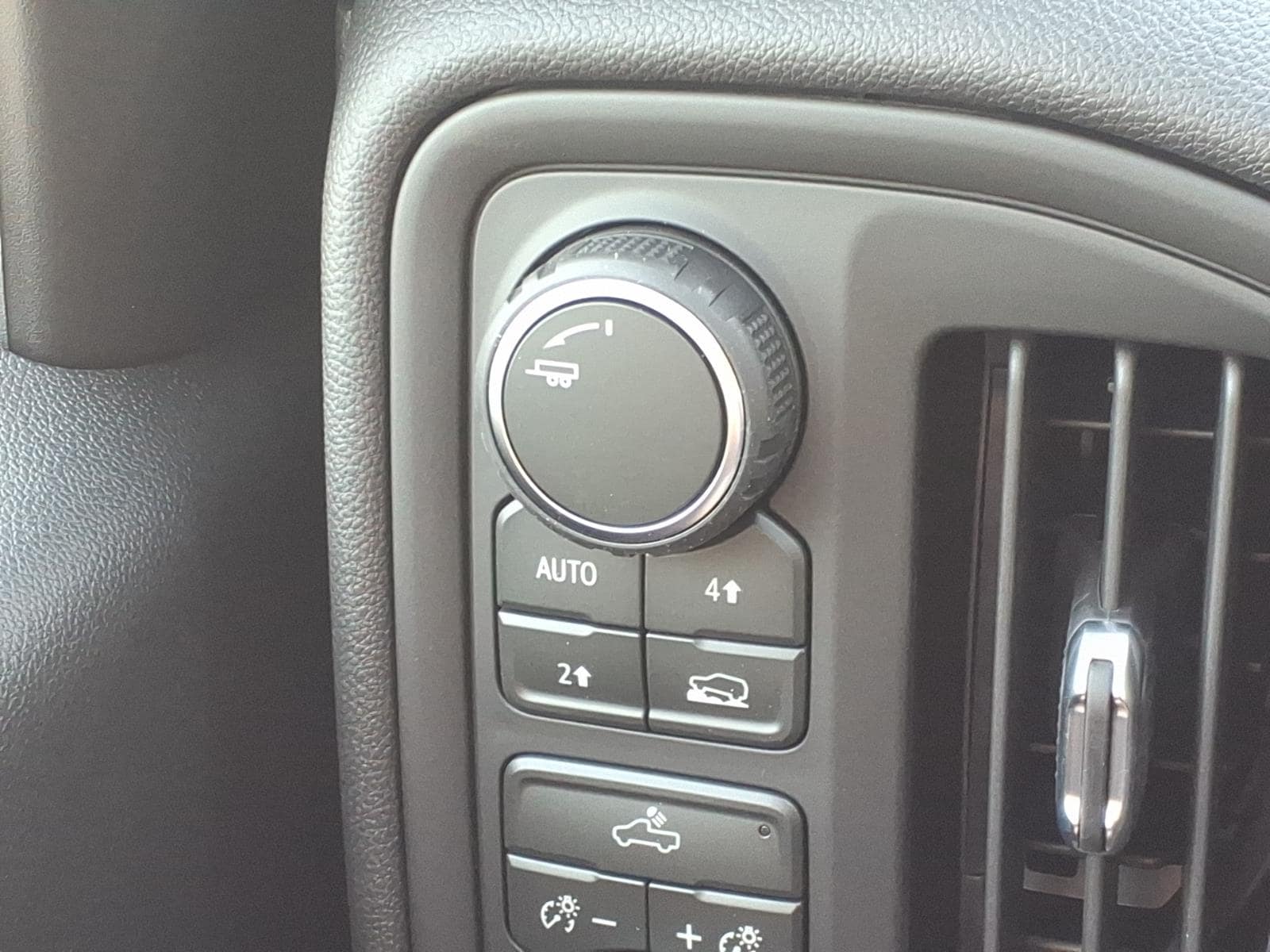 2026 Chevrolet Silverado 1500 Custom - Photo 28