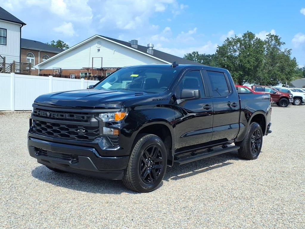New 2026 Chevrolet Silverado 1500 Custom Truck