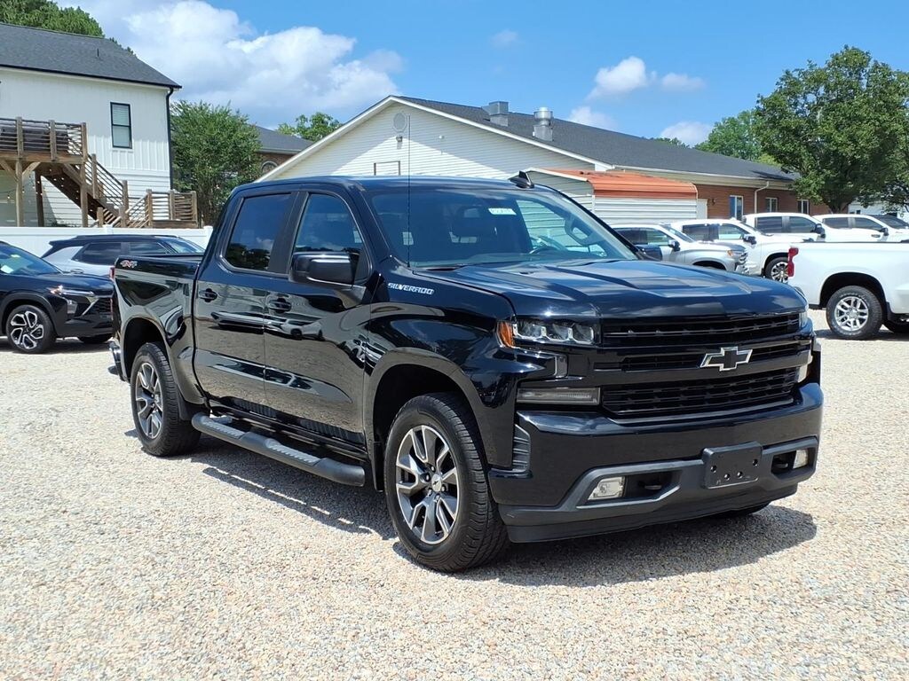 Used 2020 Chevrolet Silverado 1500 RST Truck