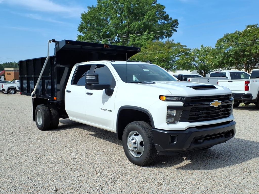 2024 Chevrolet Silverado 3500 Chassis Cab