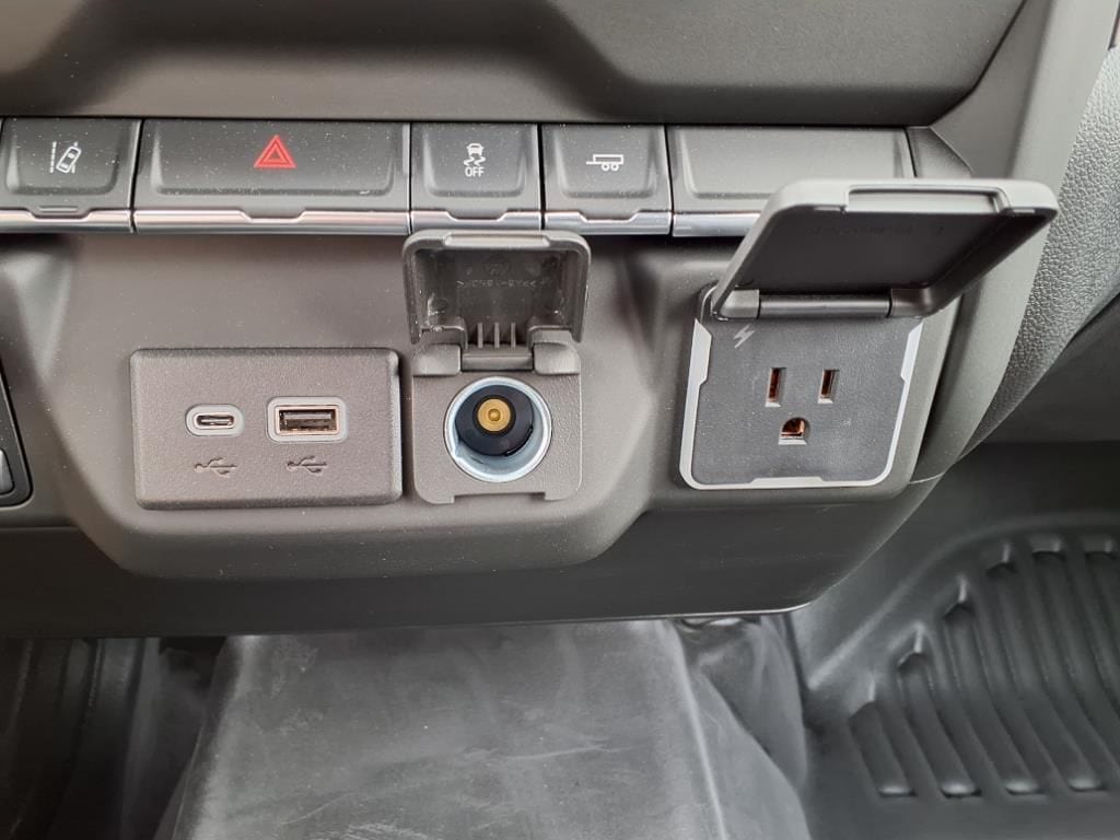 2025 Chevrolet Silverado 3500 HD Work Truck - Photo 18