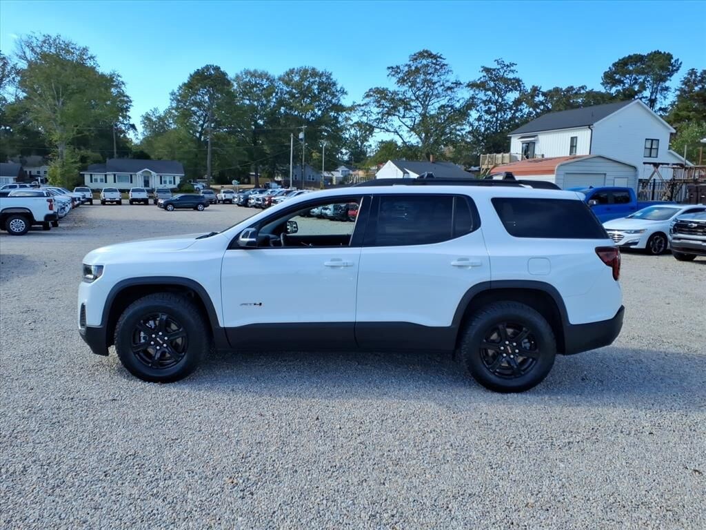 Used 2022 GMC Acadia AT4 SUV