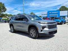 2026 Chevrolet Traverse LT SUV