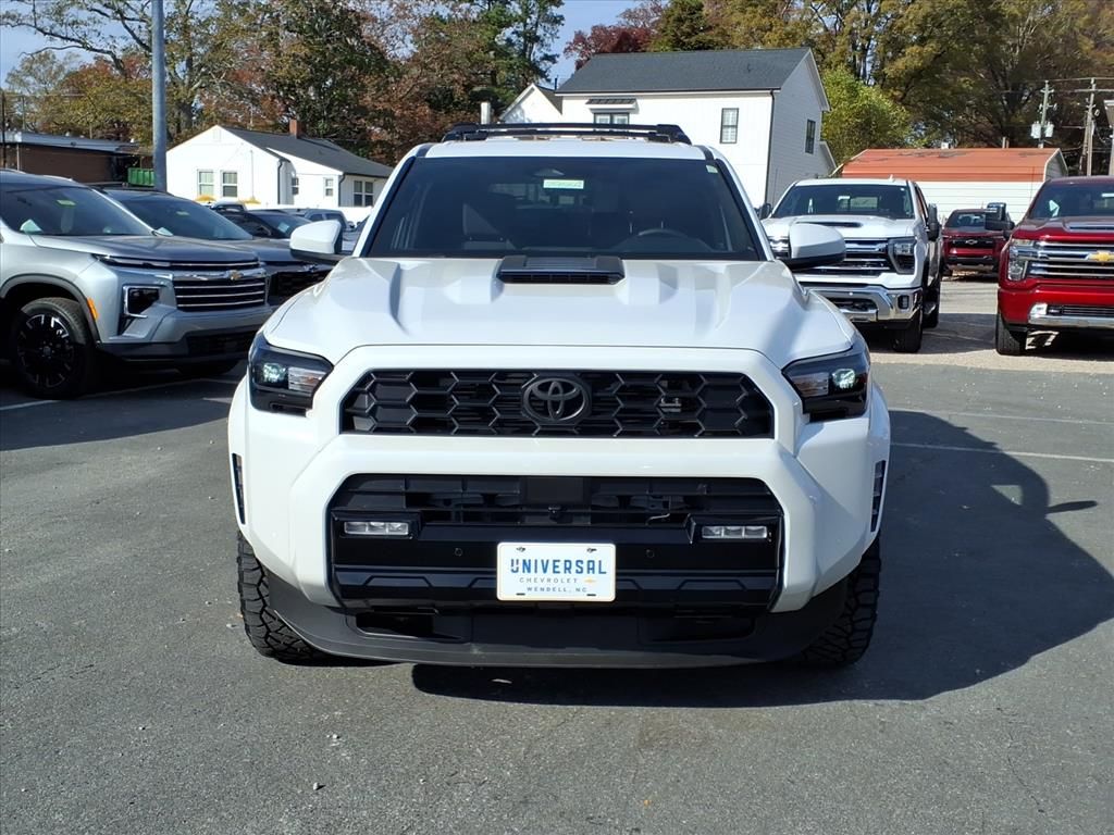 2025 Toyota 4Runner TRD Sport photo 2