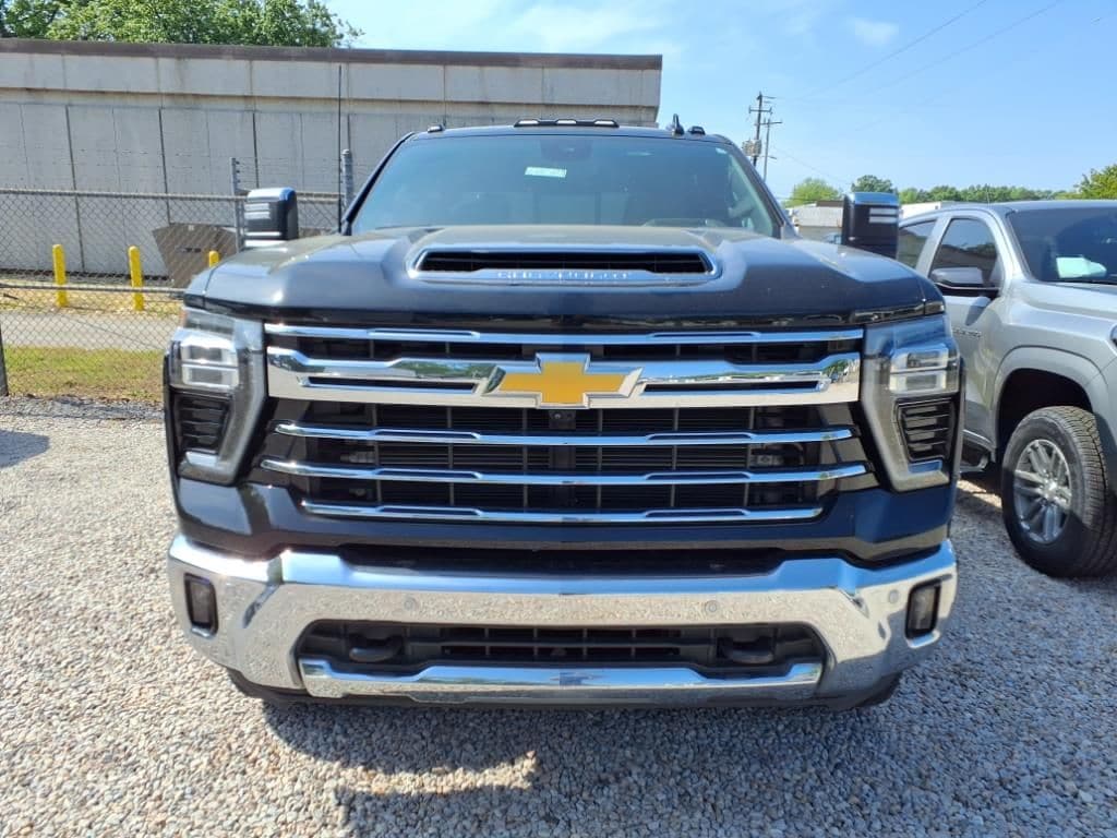 Used 2024 Chevrolet Silverado 2500HD LTZ with VIN 1GC4YPEY1RF111345 for sale in Wendell, NC