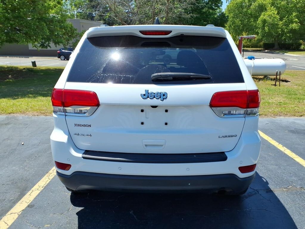 Used 2019 Jeep Grand Cherokee Laredo E 4x4 SUV