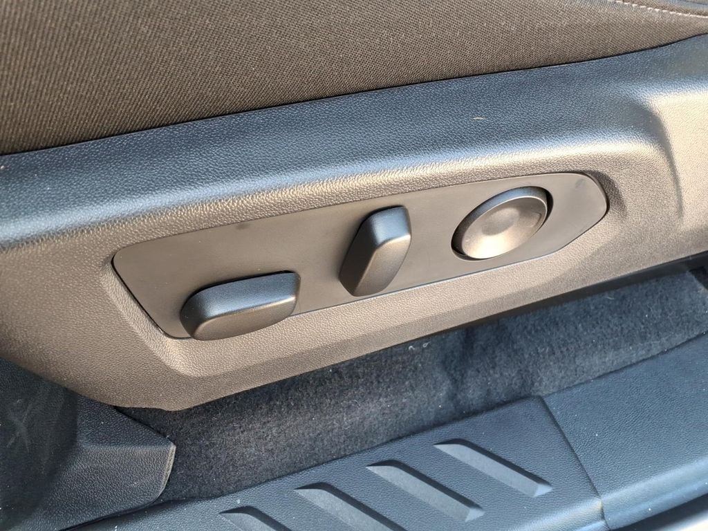 2026 Chevrolet Colorado Work Truck - Photo 17