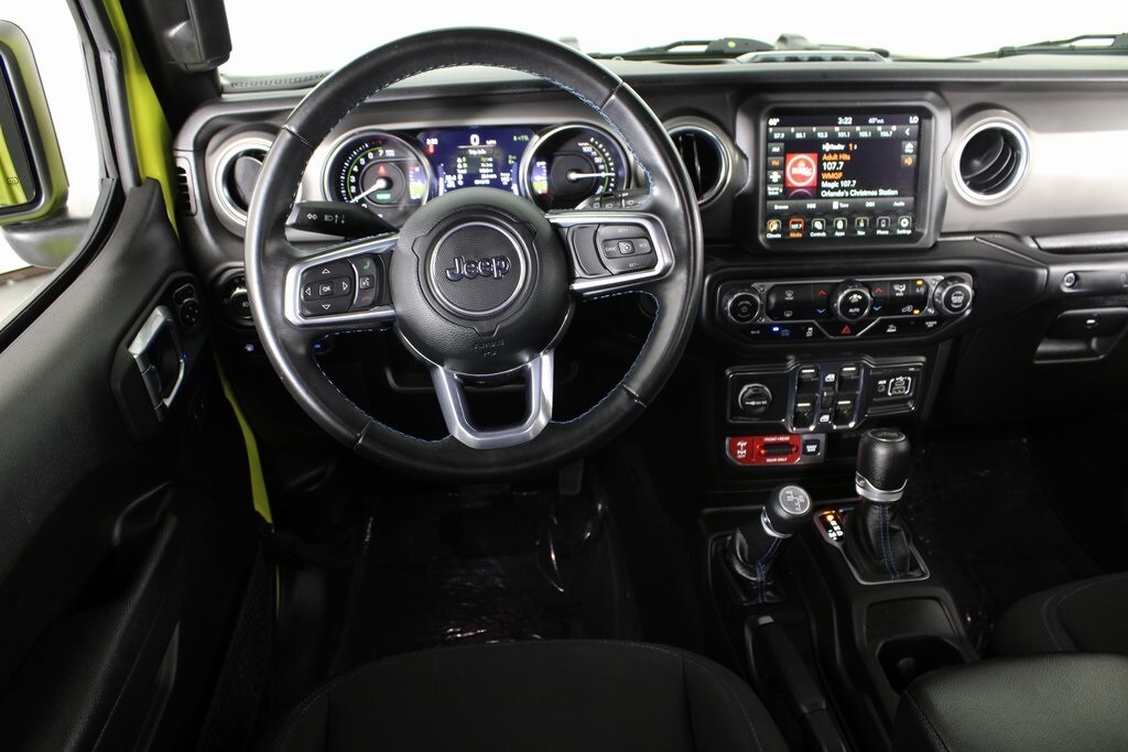 2022 Jeep Wrangler Unlimited 4xe Rubicon photo 2