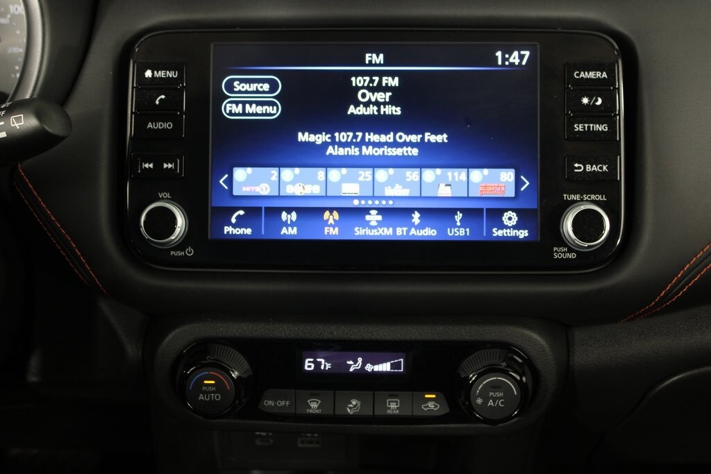 2024 Nissan Kicks SR photo 4