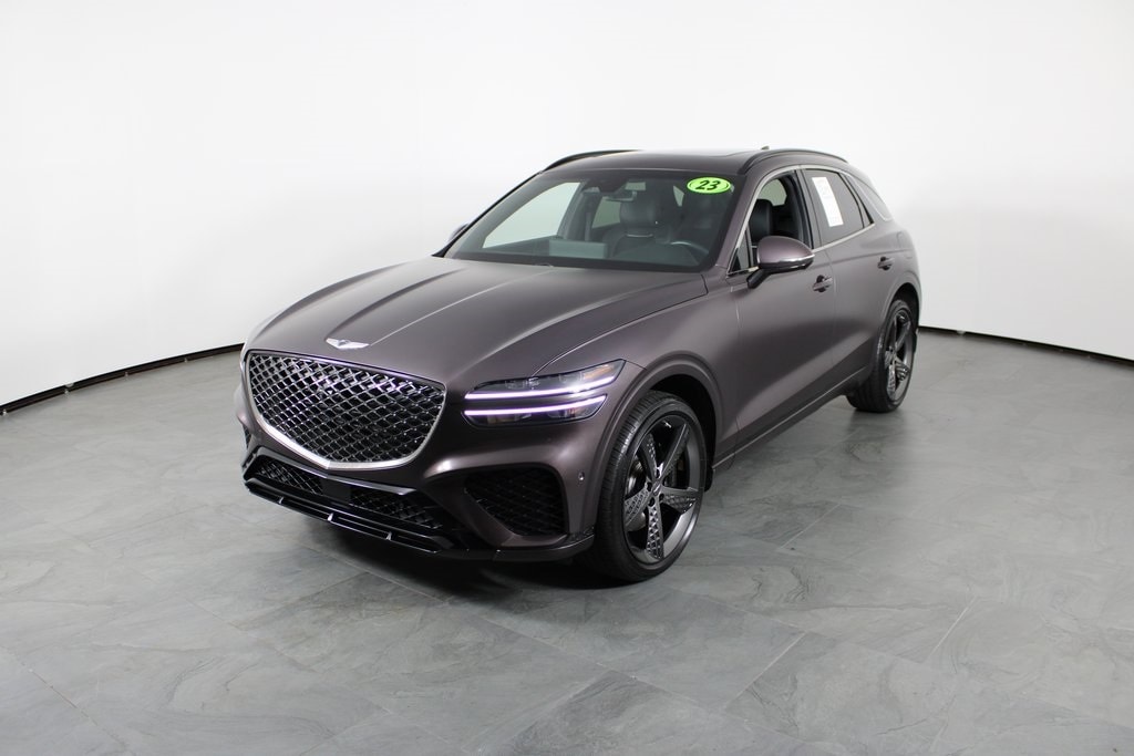 2023 GENESIS GV70 Standard