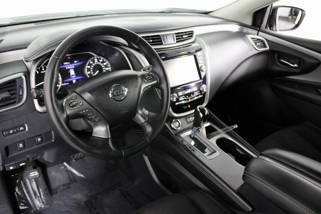 2020 Nissan Murano SV photo 3