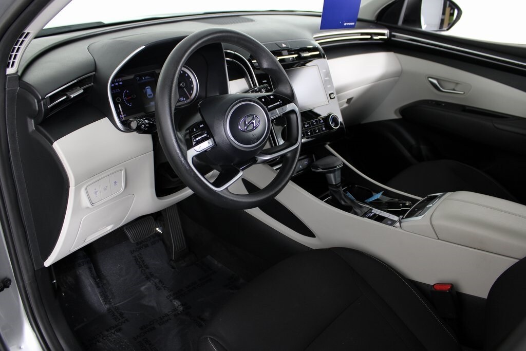 2023 Hyundai Tucson SEL photo 2