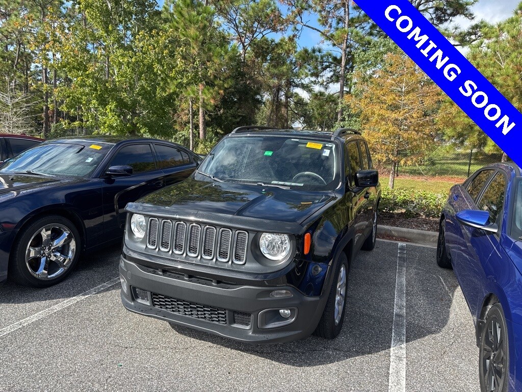 Used 2018 Jeep Renegade Latitude FWD SUV