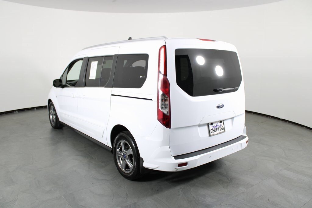 2019 Ford Transit Titanium photo 2