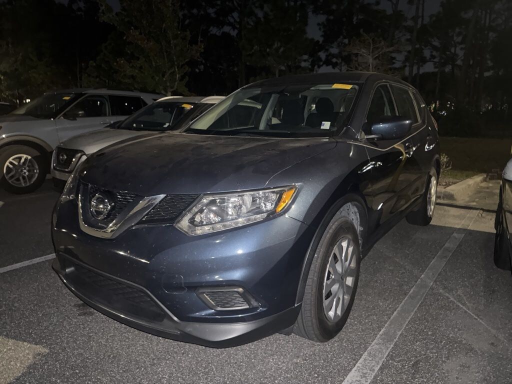 Used 2016 Nissan Rogue S SUV