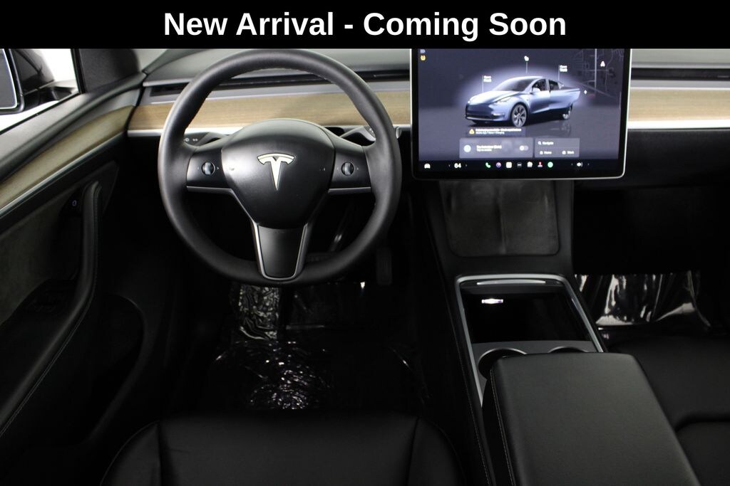 Used 2024 Tesla Model Y SUV