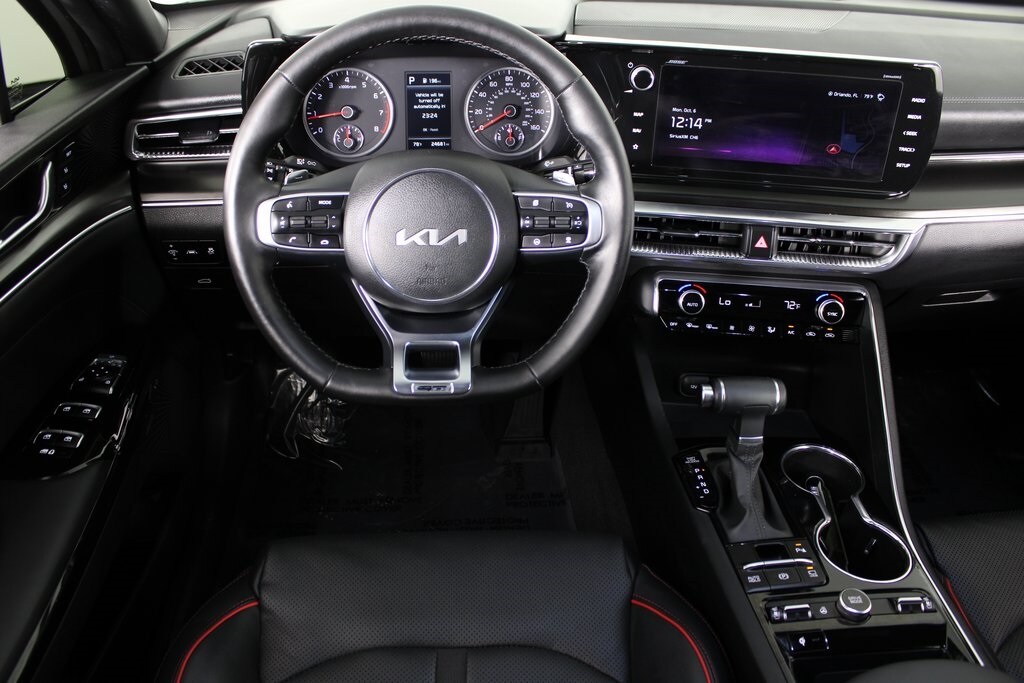 2023 Kia K5 GT photo 3
