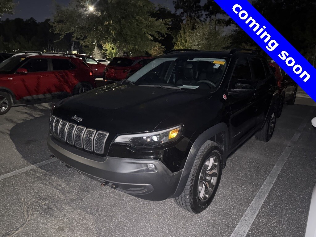 Used 2022 Jeep Cherokee Trailhawk SUV