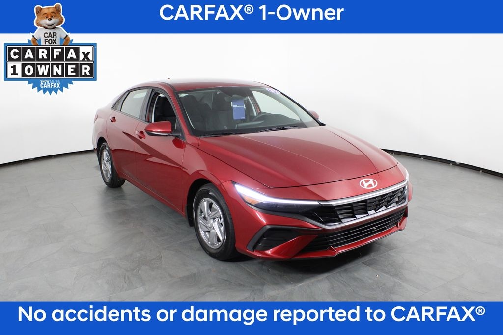Certified 2025 Hyundai Elantra SE Sedan