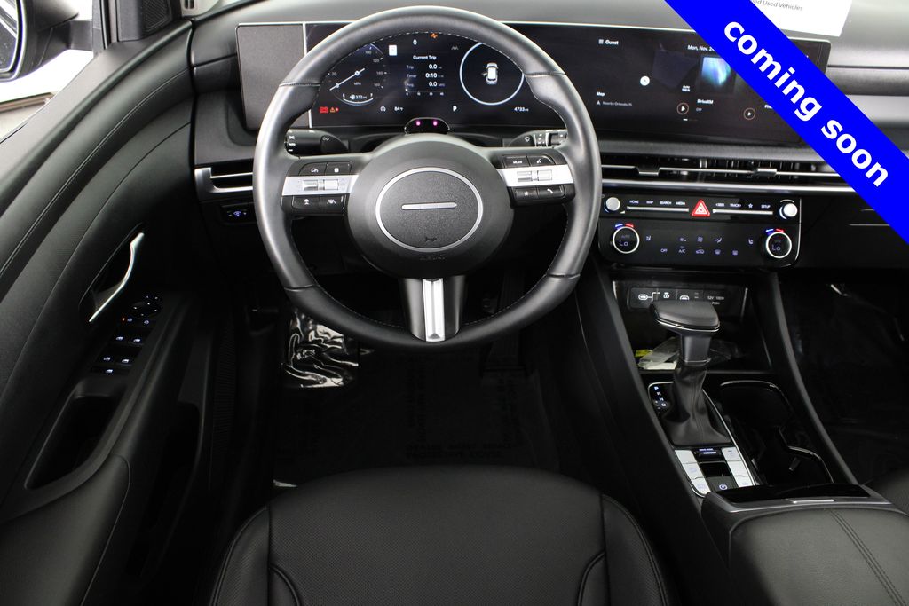 2025 Hyundai Tucson SEL Convenience photo 2