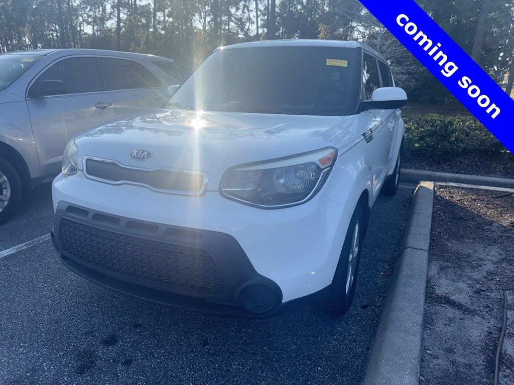 Used 2015 Kia Soul Base FWD Hatchback