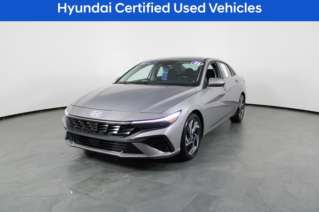 Certified 2025 Hyundai Elantra SEL Convenience Sedan