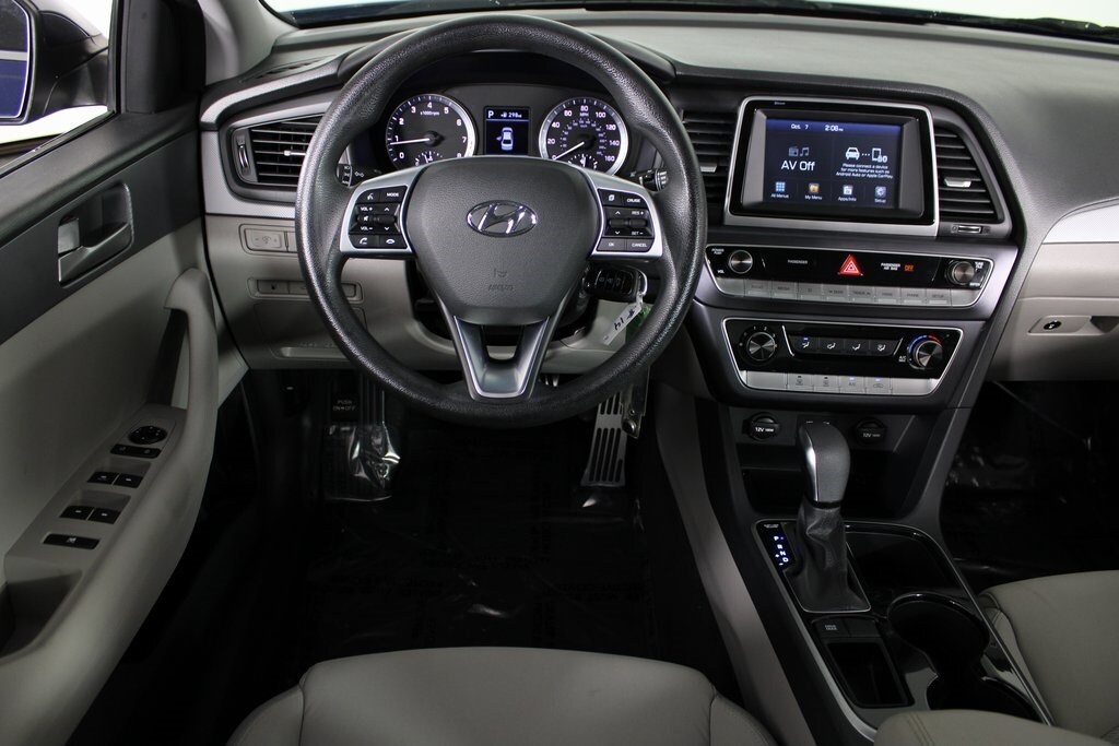 2019 Hyundai Sonata SE photo 3